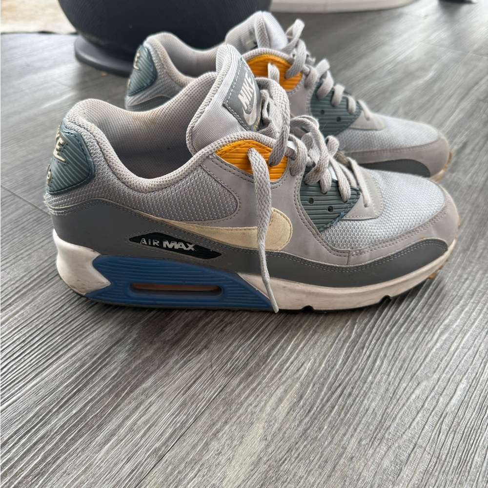 Nike Air Max 90